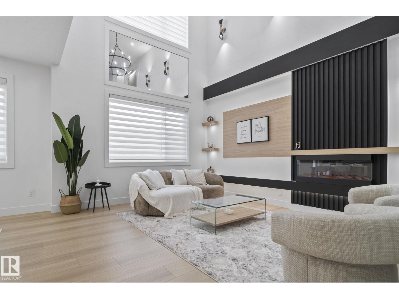 88 silverstone DR