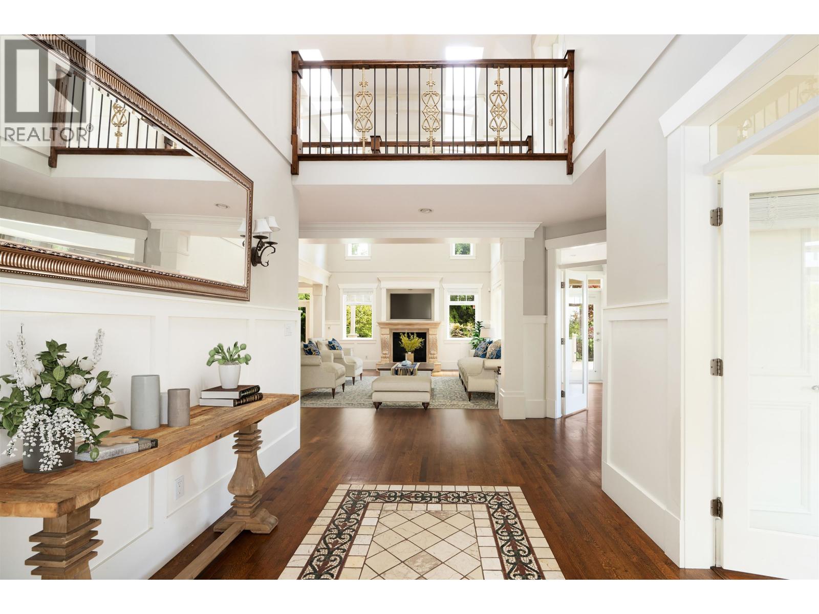 1109 HIGHLAND DRIVE