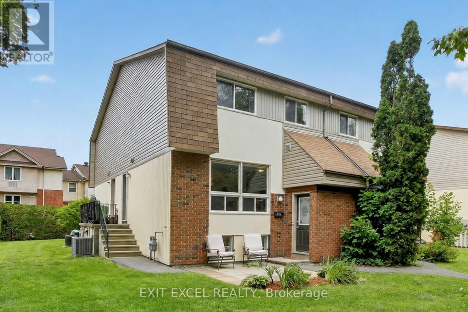 34A FORESTER CRESCENT - Photo 2