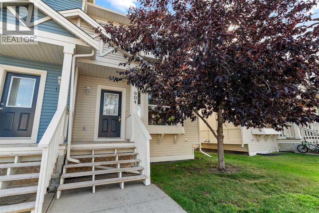 904, 703 Luxstone Square SW