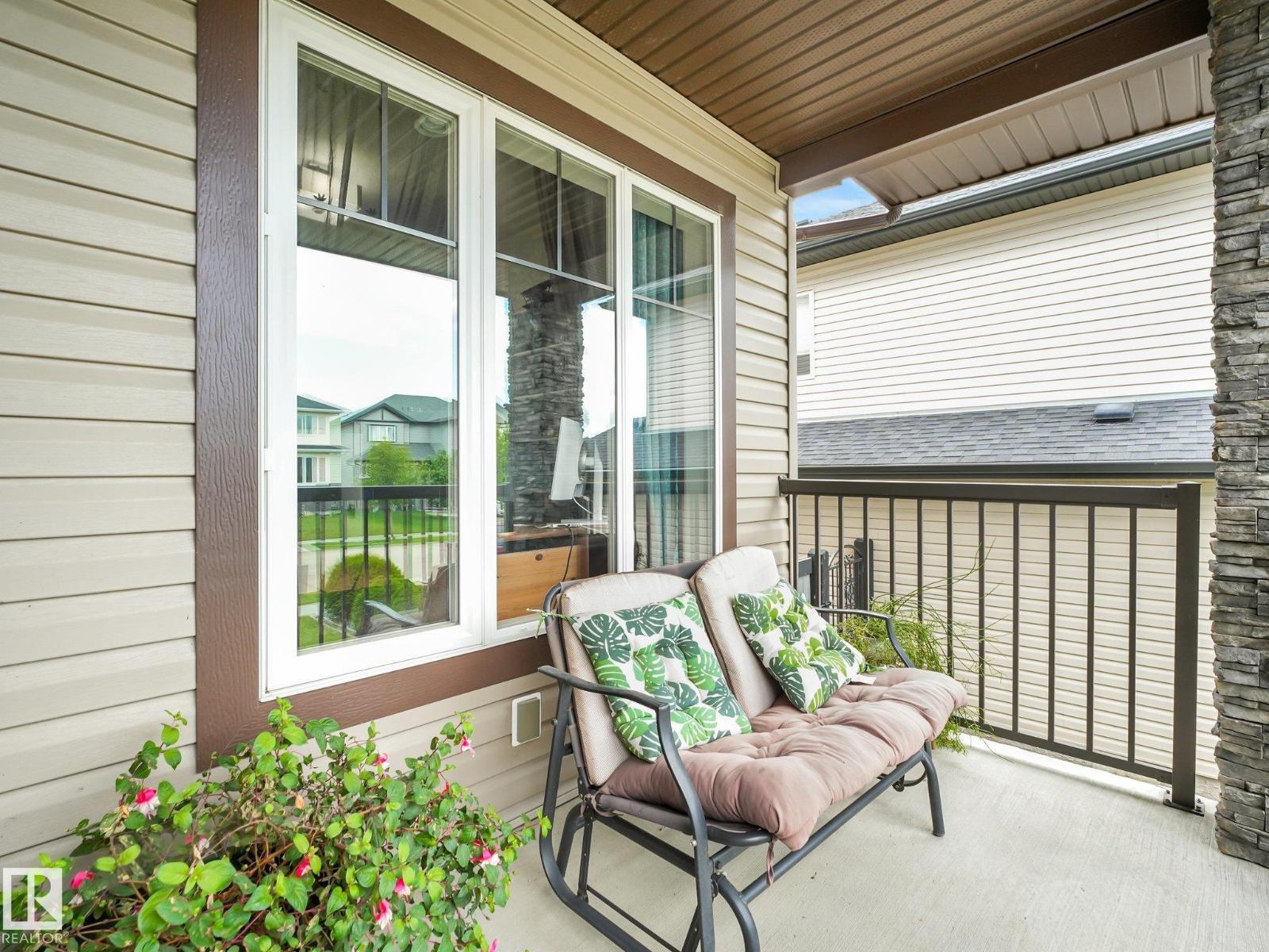 30 SHOREWOOD CR