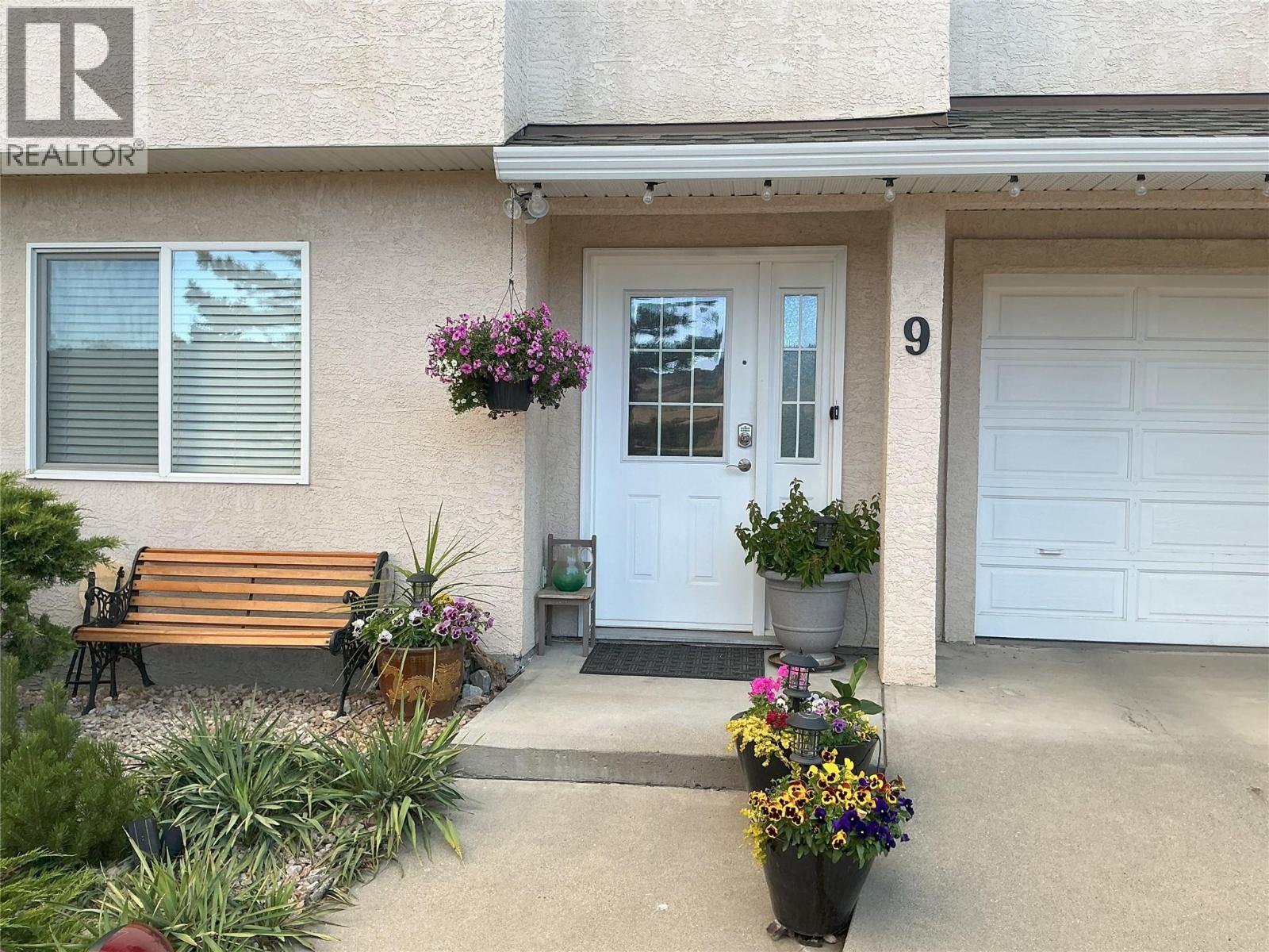 5101 27 Avenue Unit# 9