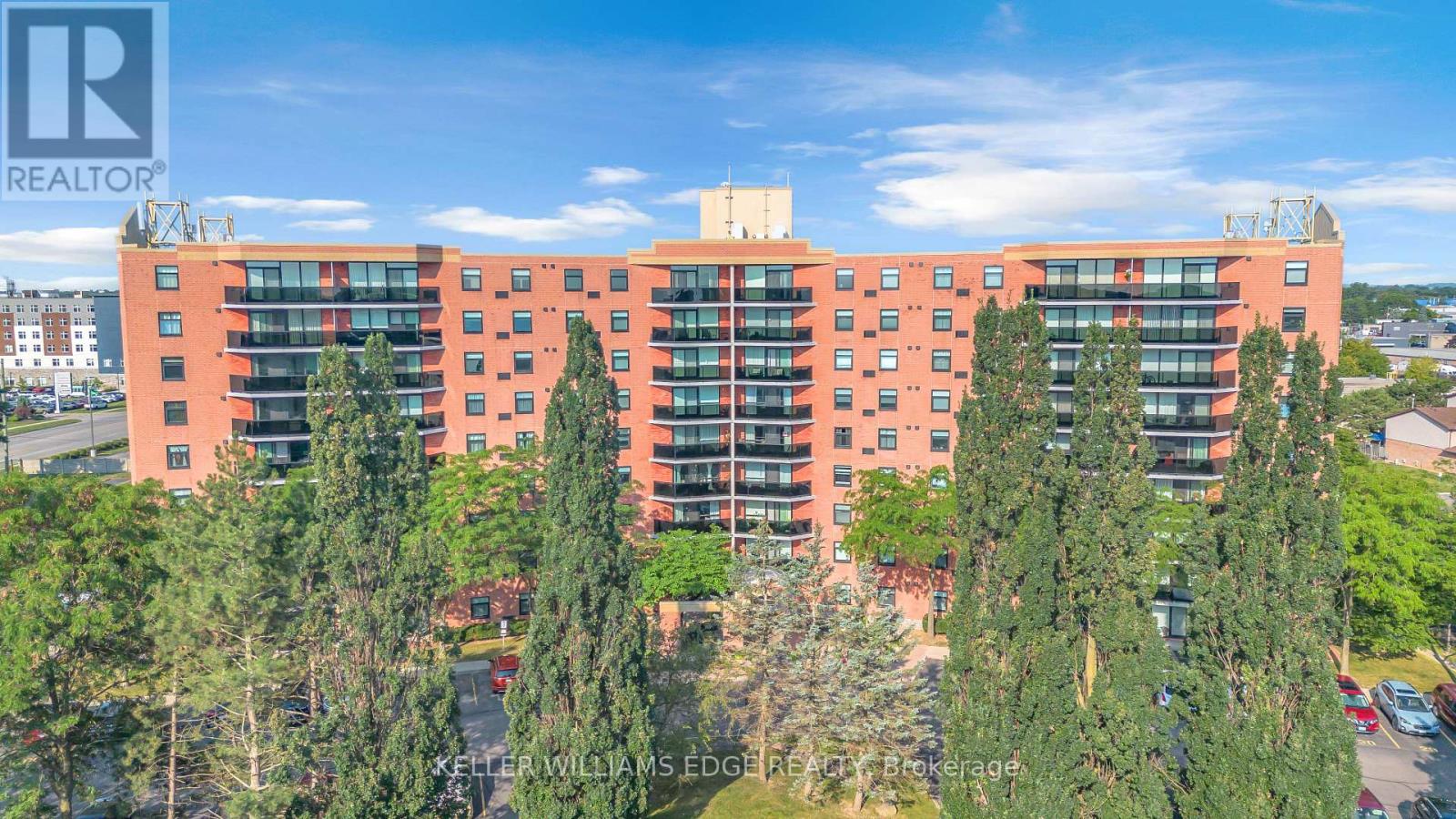 815 - 9 BONHEUR COURT