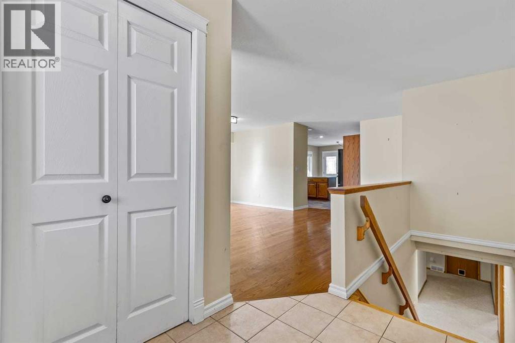 17 Sheep River Crescent
