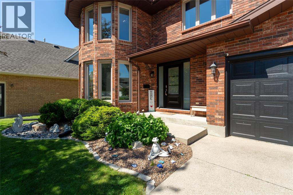 2636 STONERIDGE COURT