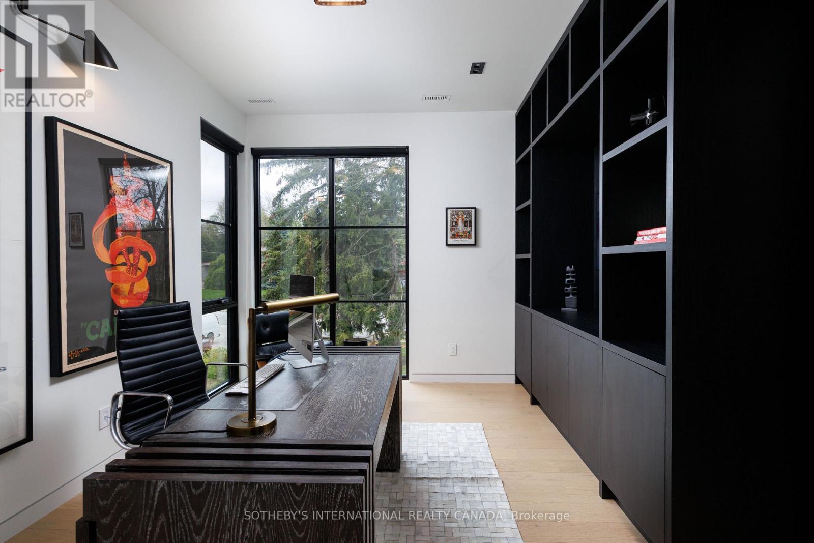 7 APPLEBY COURT