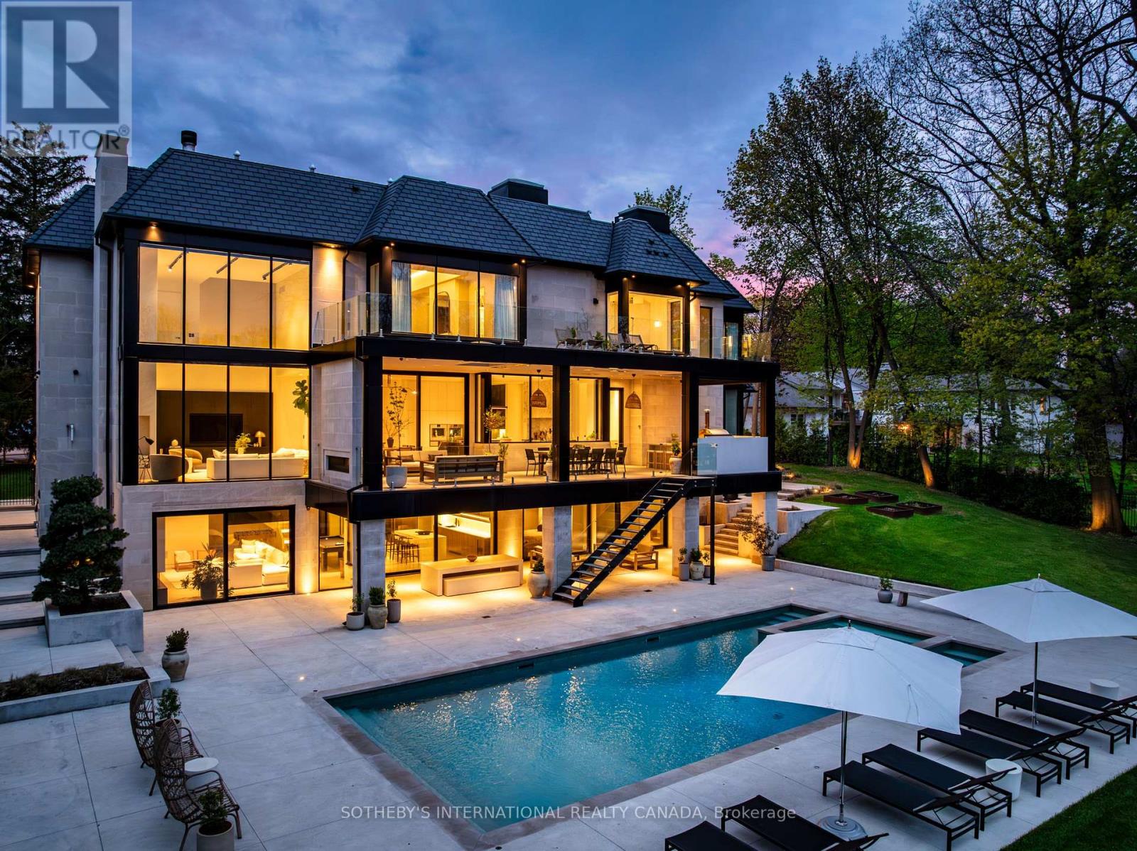 7 APPLEBY COURT