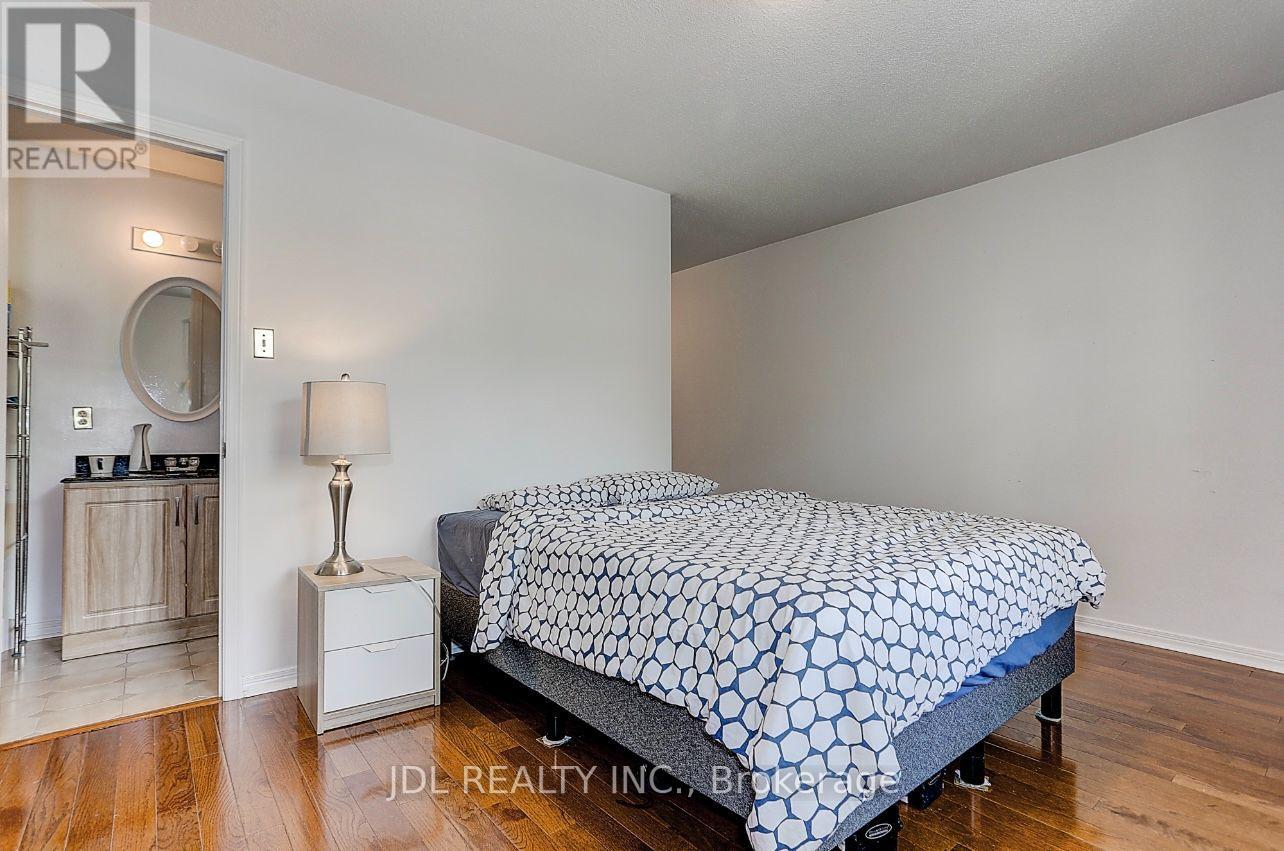 MASTER BEDROOM 2ND FLOOR - 101 SUMMERDALE DR DRIVE
