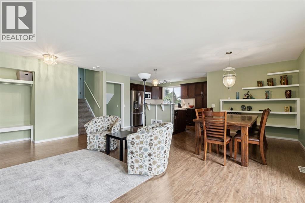 28 Cantrell Bay SW