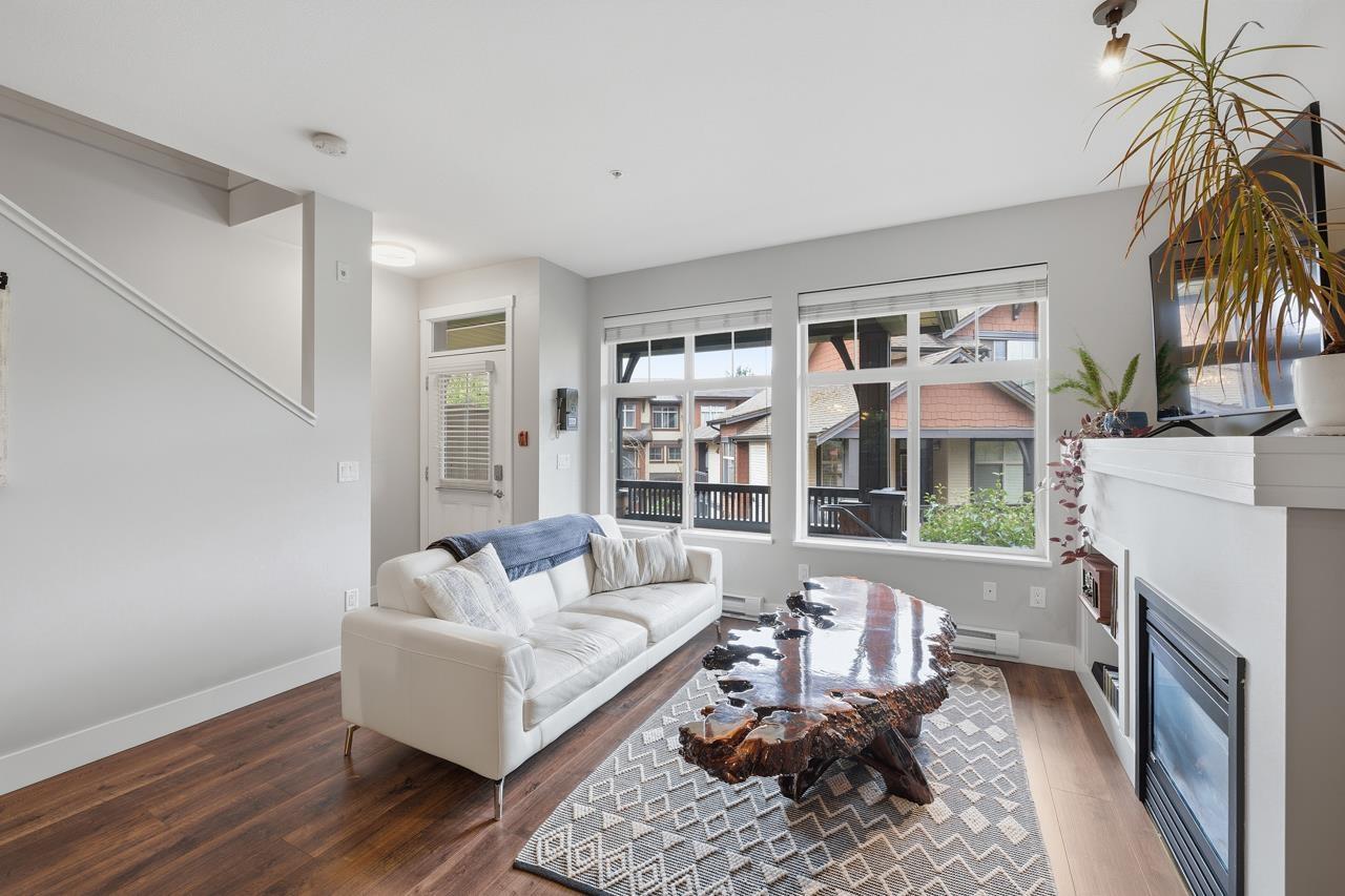 56 19478 65 AVENUE