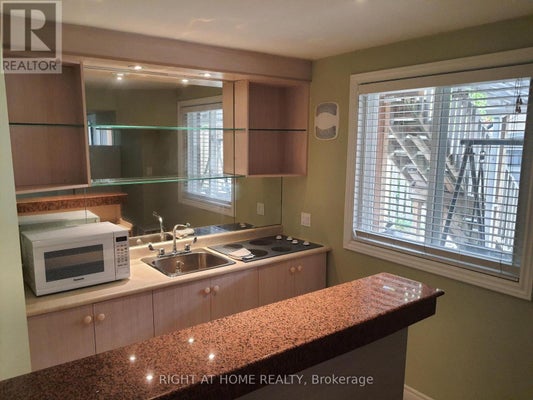 5260 Floral Hill Cres, Mississauga (East Credit), ON 5