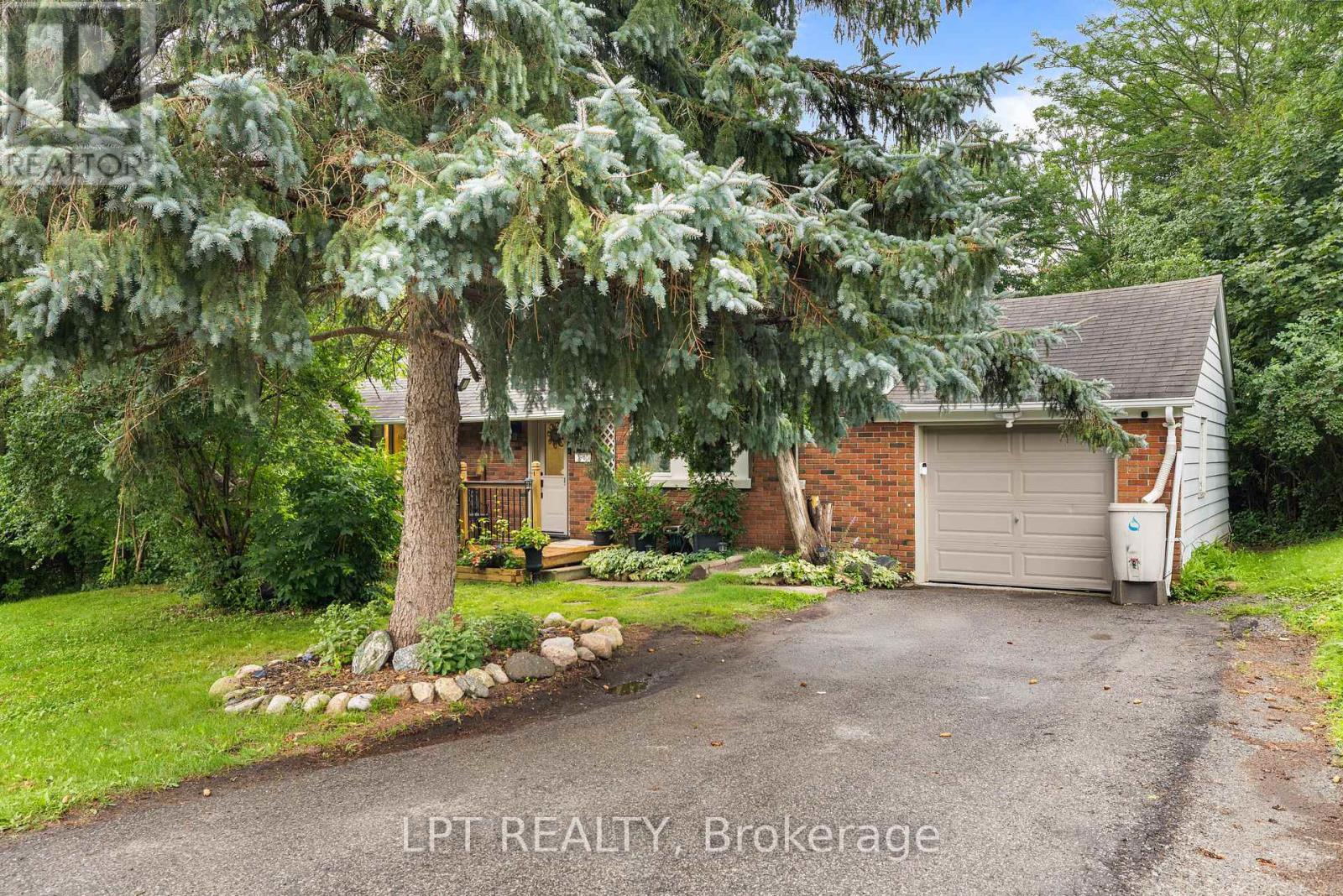 98 DON MOR DRIVE