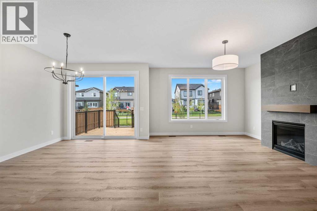 116 Quartz Crescent