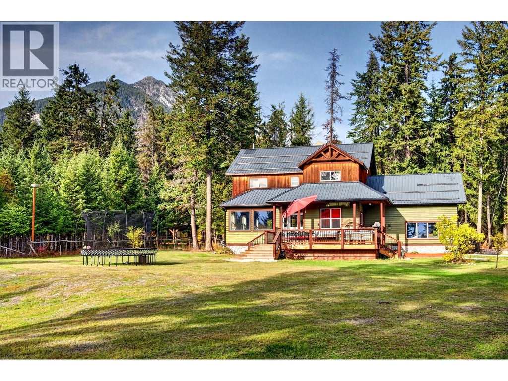 865 BARBER ROAD, GOLDEN, BC V0A 1H1 - Image 2709166956.jpeg?d=l