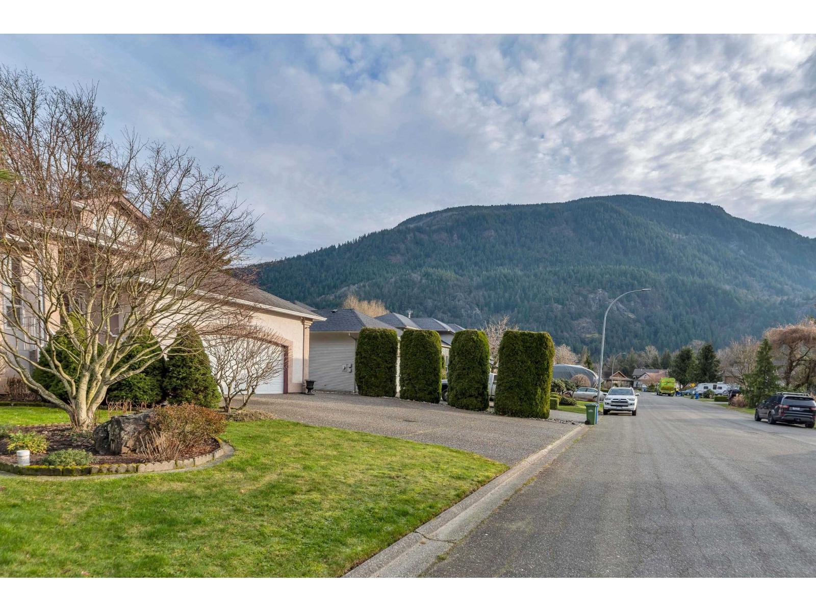 223 BALSAM AVENUE, Harrison Hot Springs