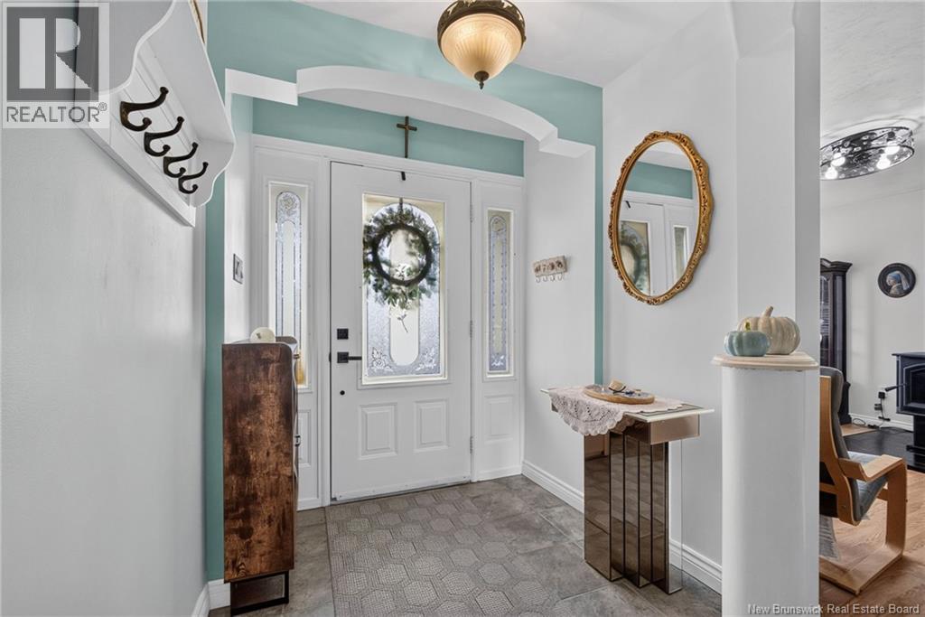 218 Riverside Drive - Photo 3