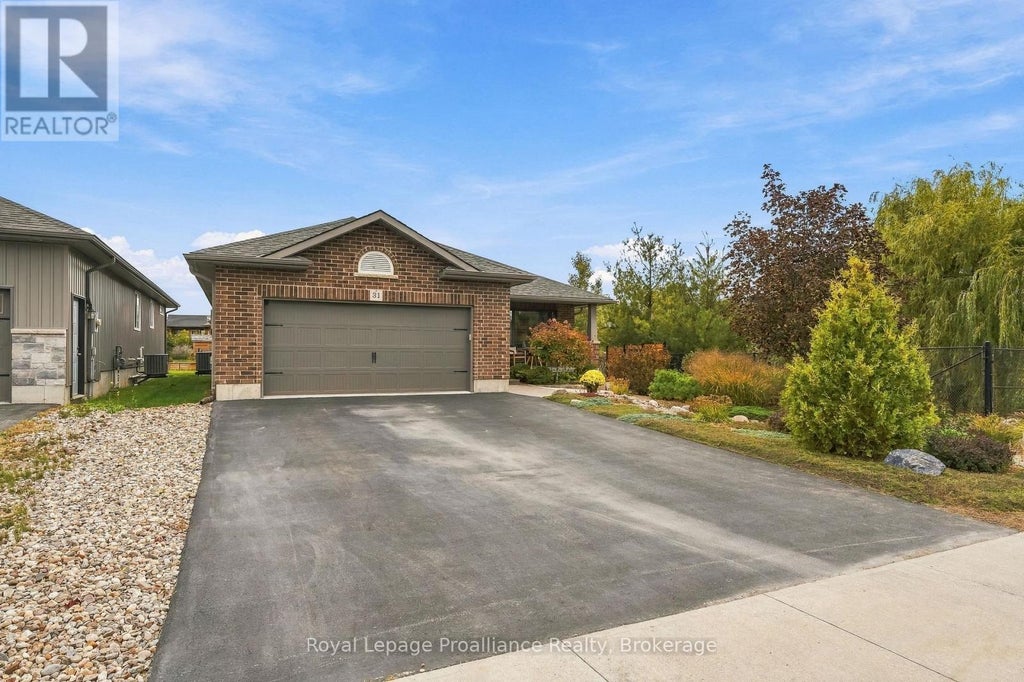 31 AMBROSIA TERRACE, QUINTE WEST (TRENTON WARD), ON K8V 0G7 - Image 1124017153.jpeg?d=l