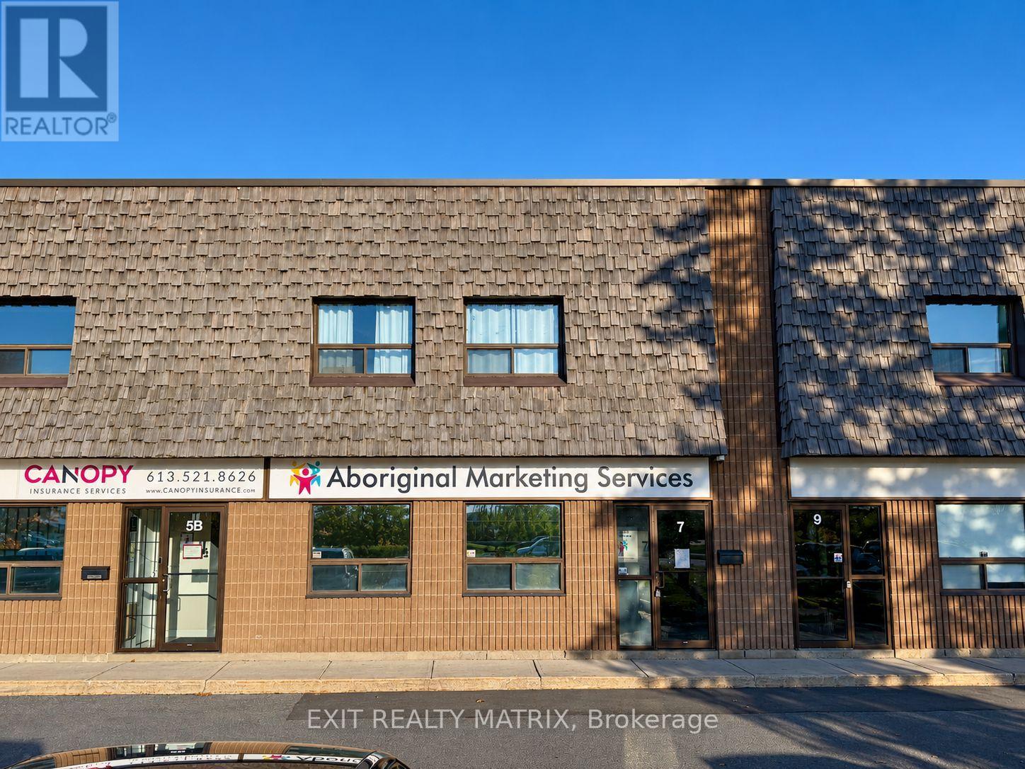 7 - 2000 THURSTON DRIVE