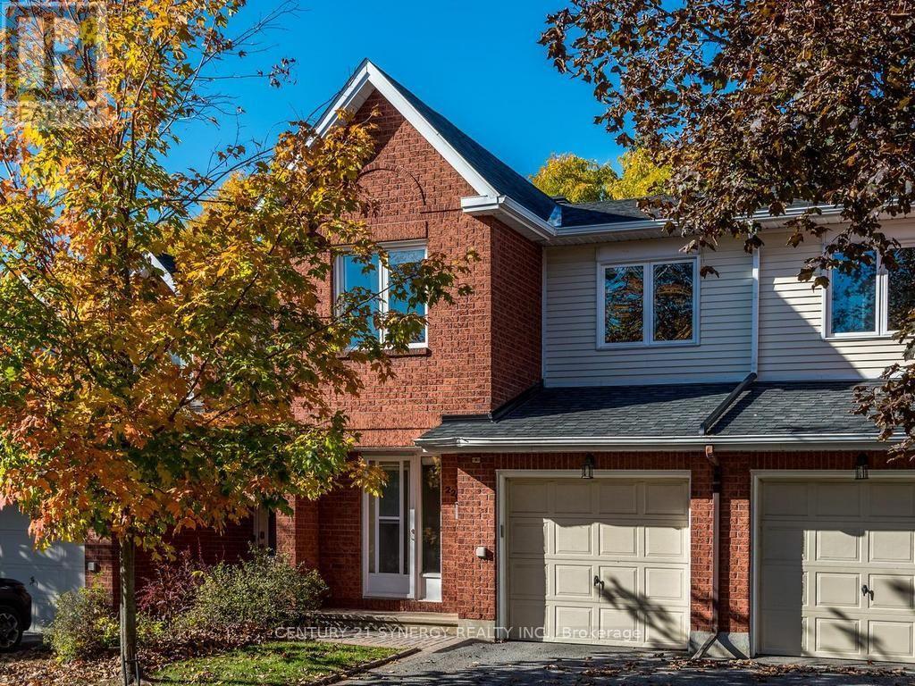 80 - 22C MAPLE RIDGE CRESCENT