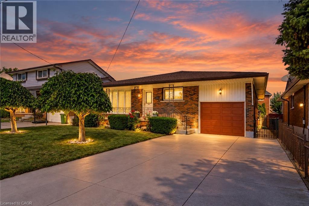 261 CARLA AVENUE, STONEY CREEK, ON L8G 3M9 - Image 2074236881.jpeg?d=l