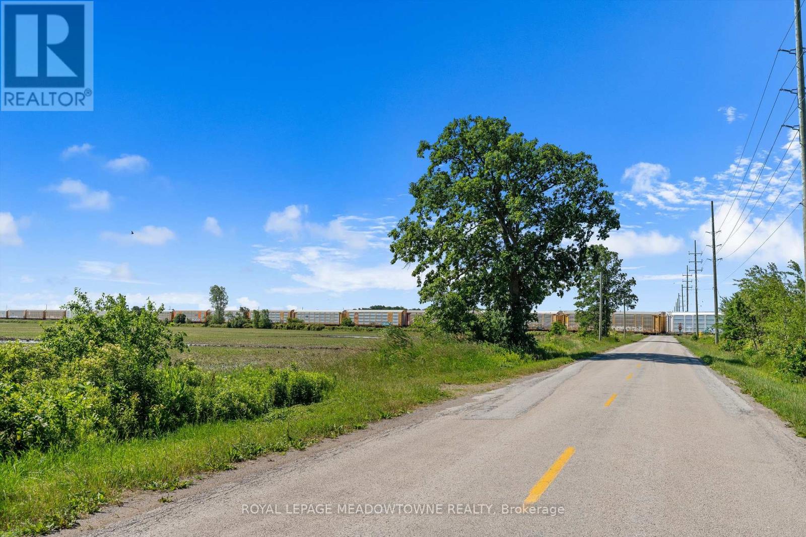 3365 SOUTH GRIMSBY ROAD 10