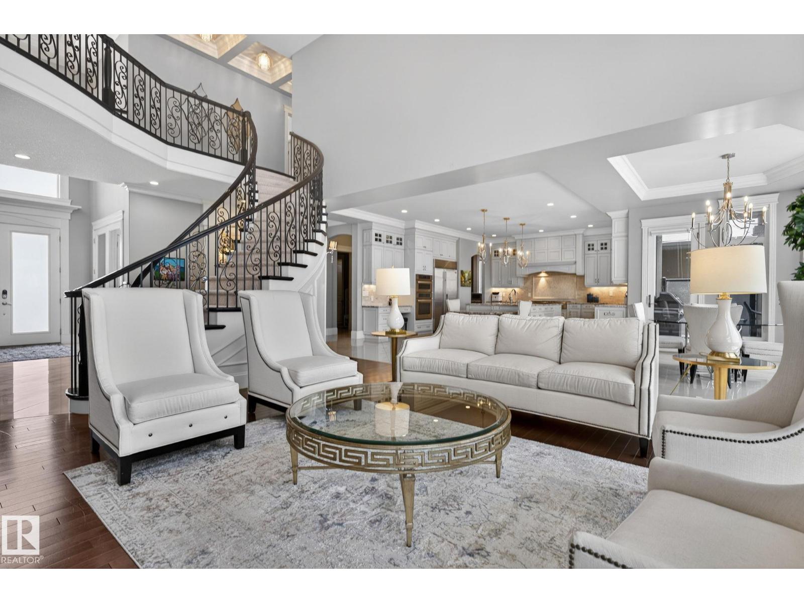 1413 WOODWARD CR NW