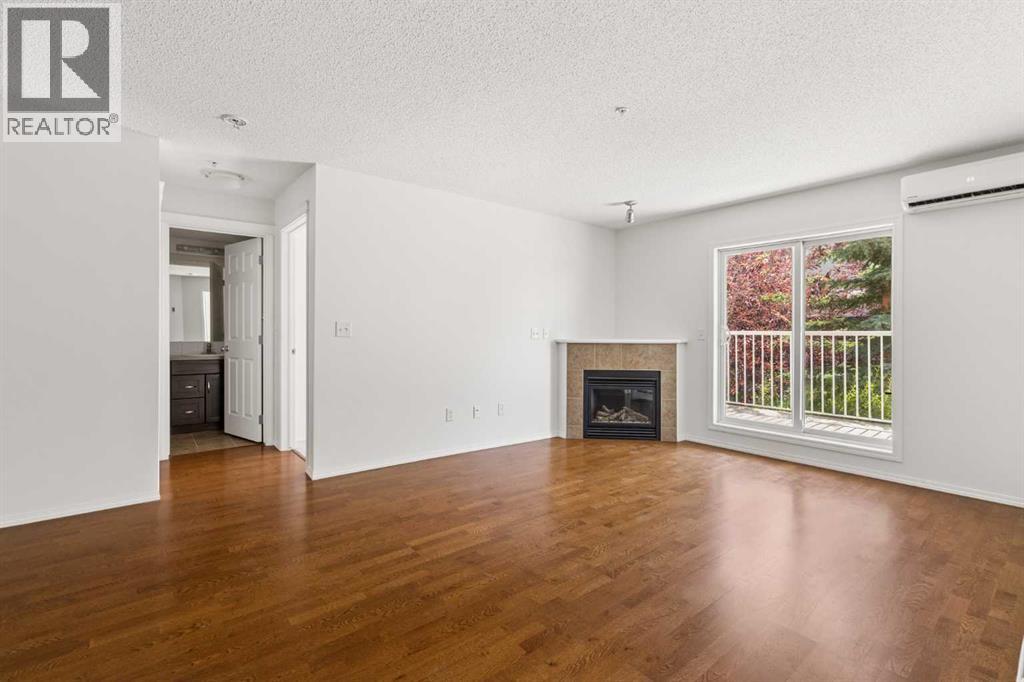 2106, 43 Country Village Lane NE