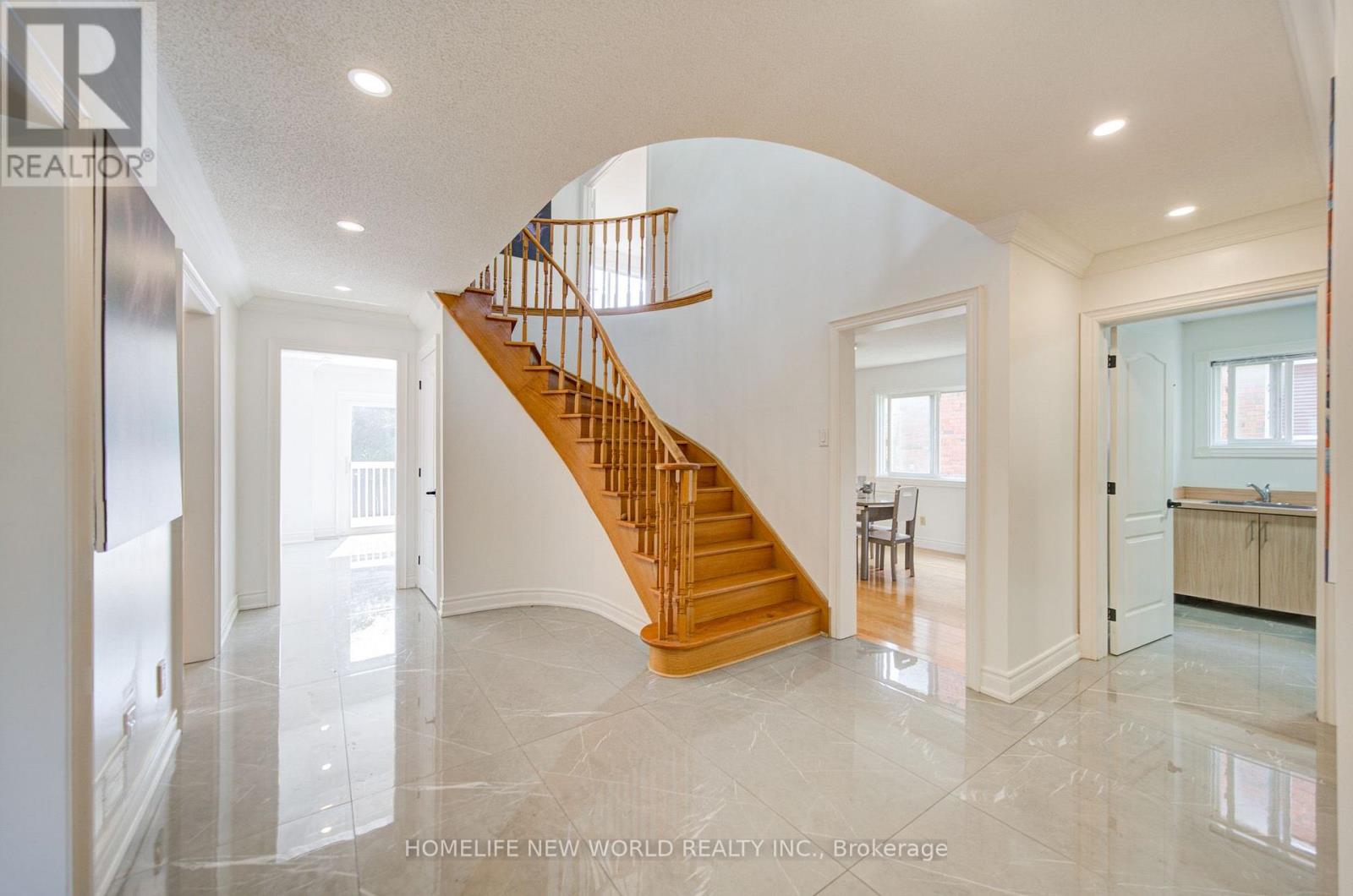 12 BELLSIDE DRIVE