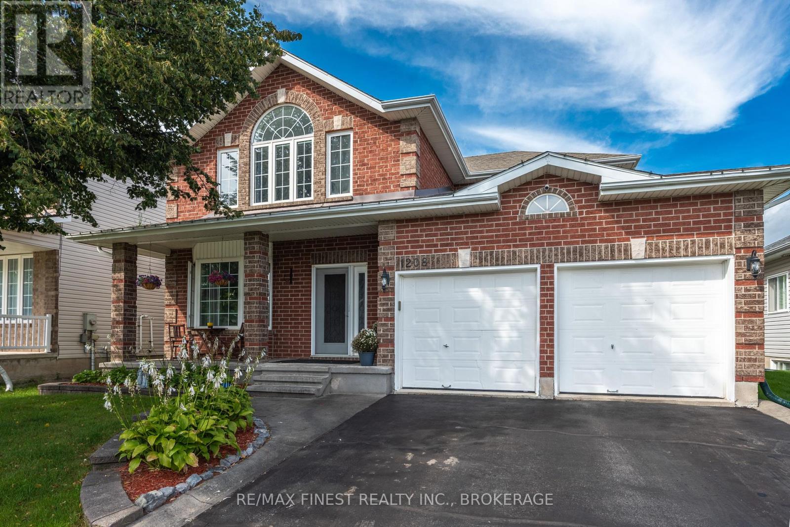 1208 GREENWOOD PARK DRIVE