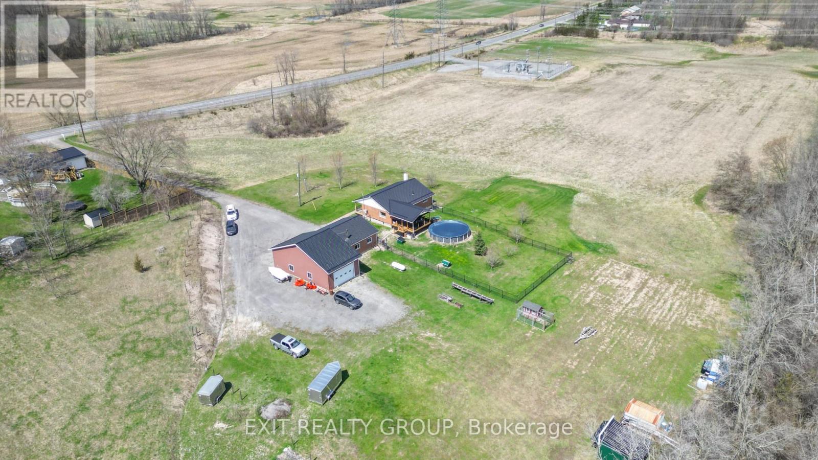 1690 WALLBRIDGE LOYALIST ROAD - Photo 2