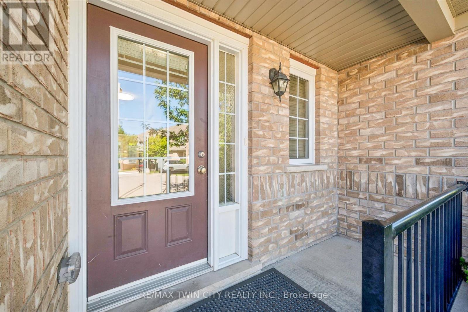 24 - 555 CHABLIS DRIVE