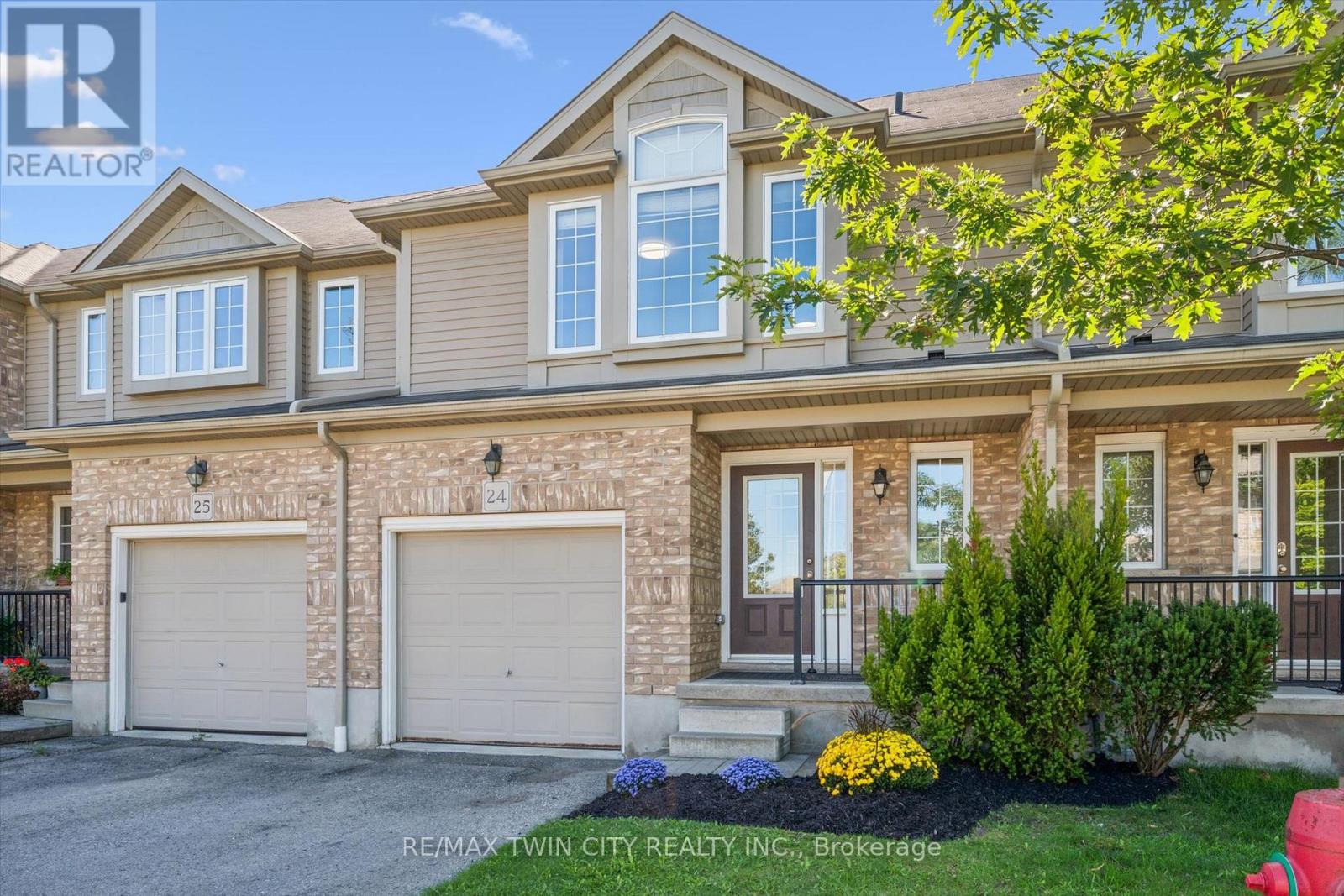 24 - 555 CHABLIS DRIVE