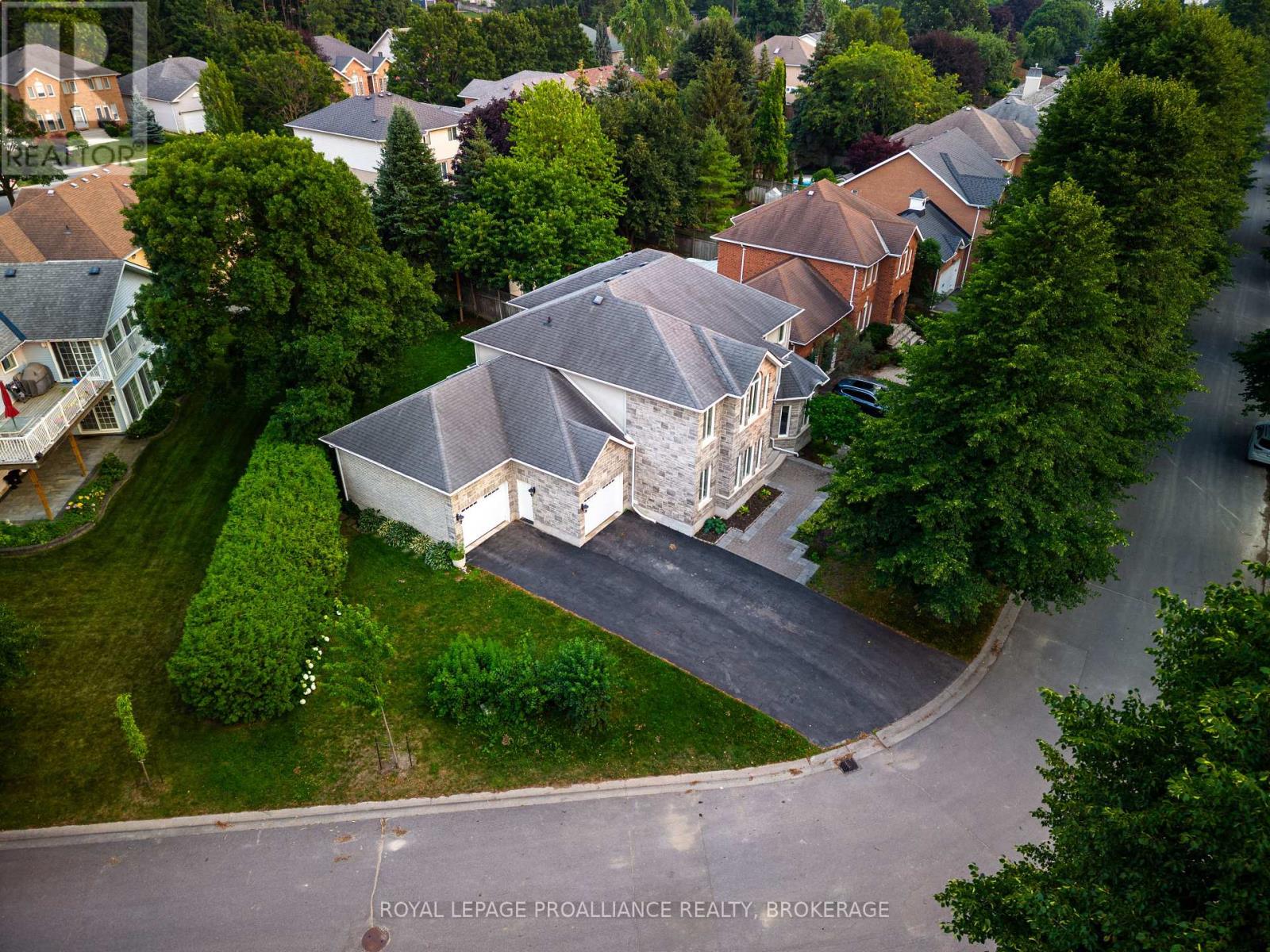 81 KENWOODS CIRCLE