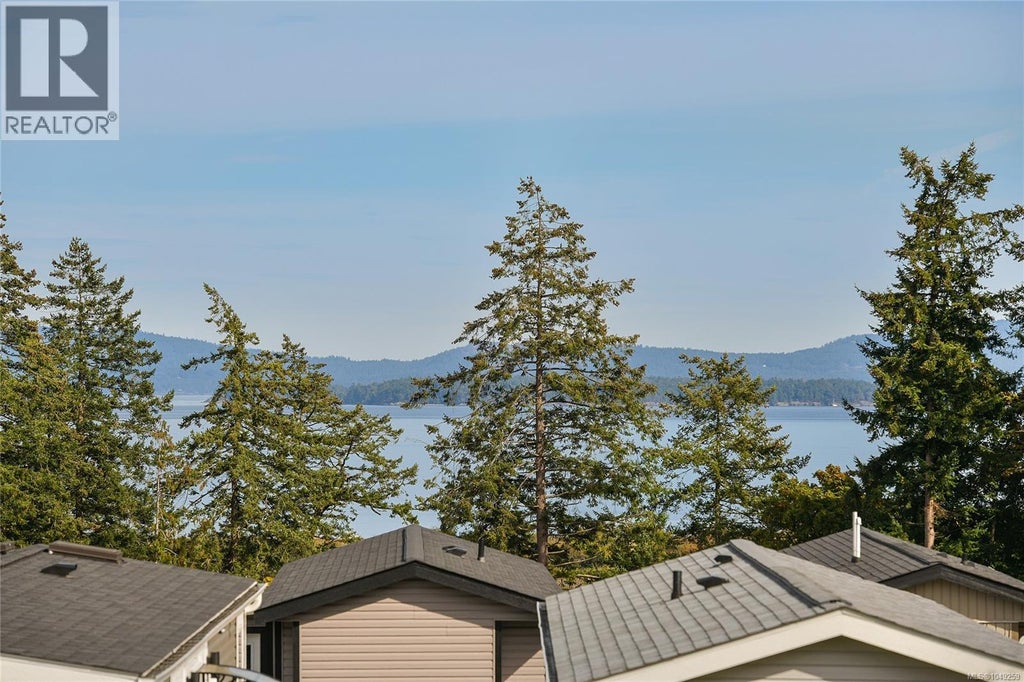 520 747 OLD PLACE RD, CENTRAL SAANICH, BC V8M 0C3 - Image 3587716233.jpeg?d=l