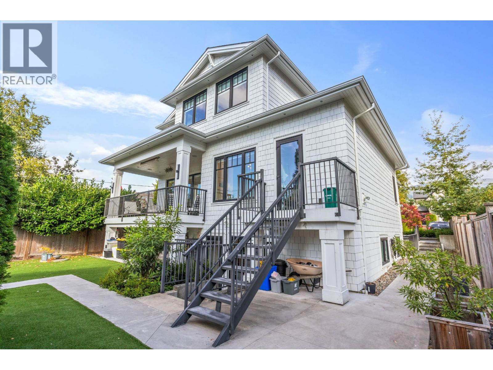 345 E 20TH STREET