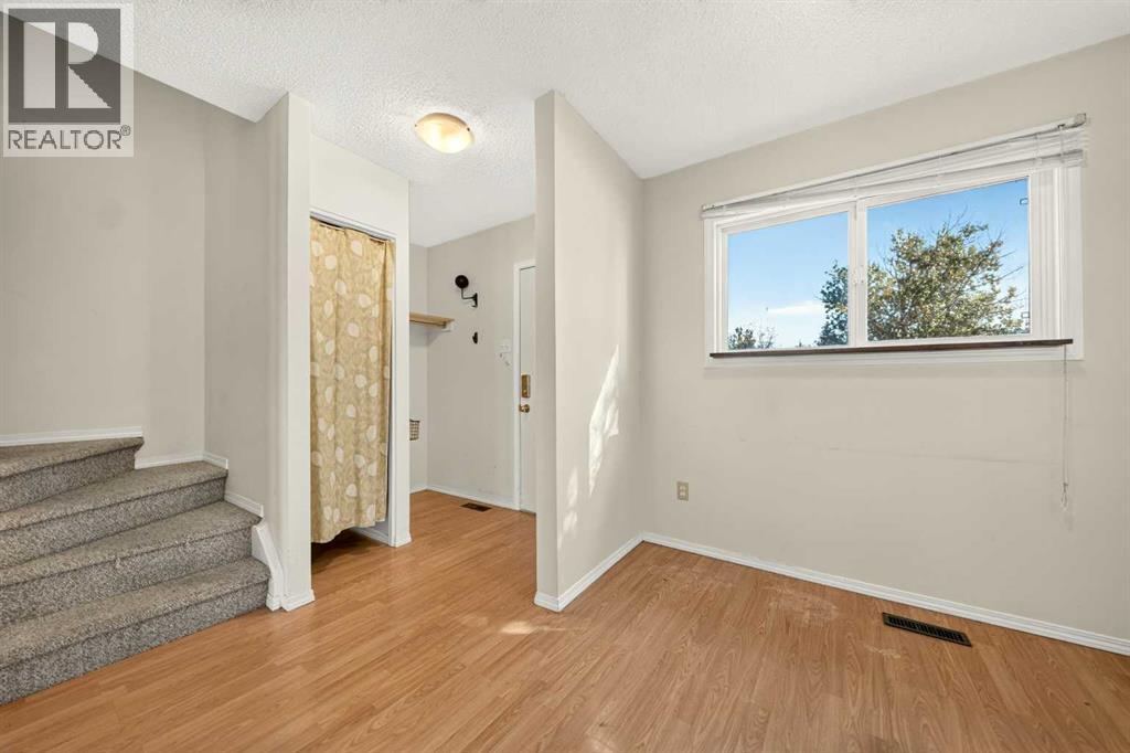 53, 55 Lemoyne Crescent W