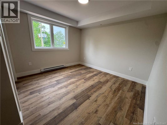 204 - 268 Main St, Hampton, NB 5