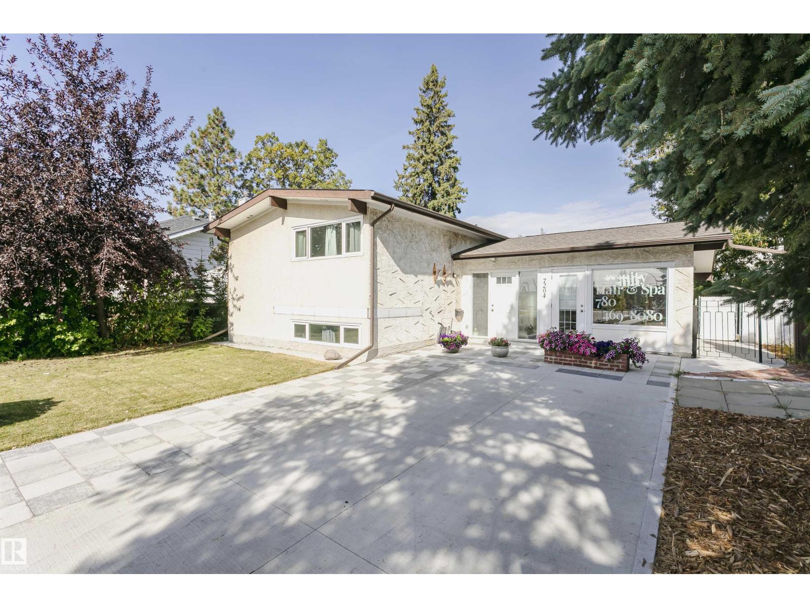 7204 92B AV NW