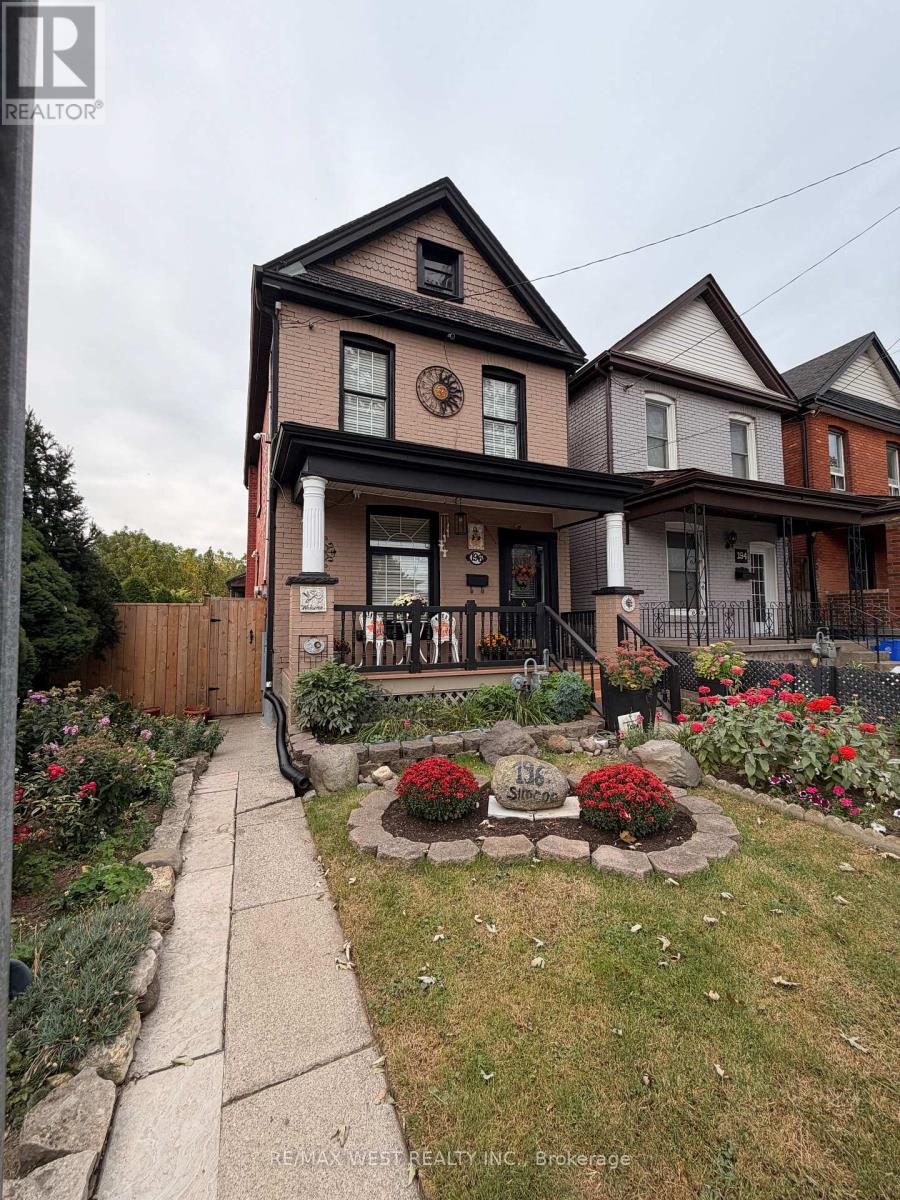 196 SIMCOE STREET E, HAMILTON (NORTH END), ON L8L 3P1 - Image 3584547021.jpeg?d=l
