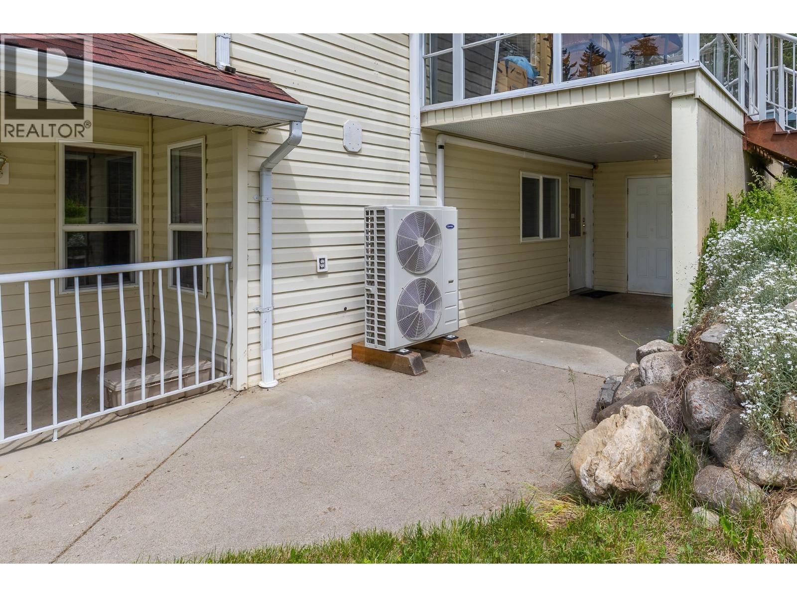 90 McInnes Road