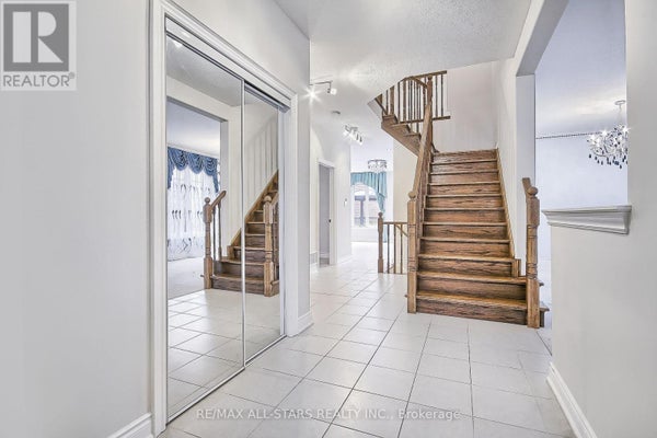 78 Jewel House Lane, Barrie (Innis-Shore), ON 4