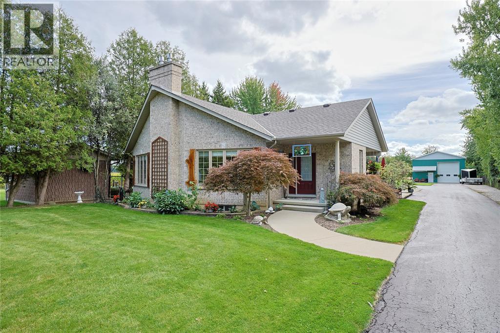 5121 Lakeshore ROAD