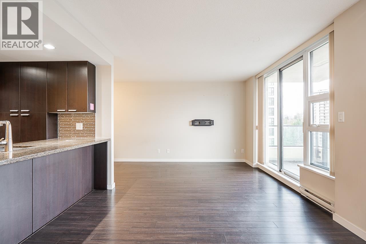 1705 2232 DOUGLAS ROAD