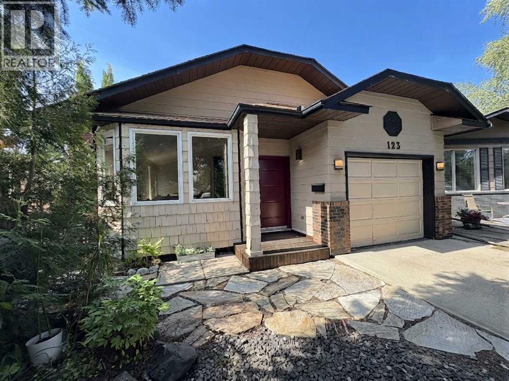 123 SUNMILLS Place SW