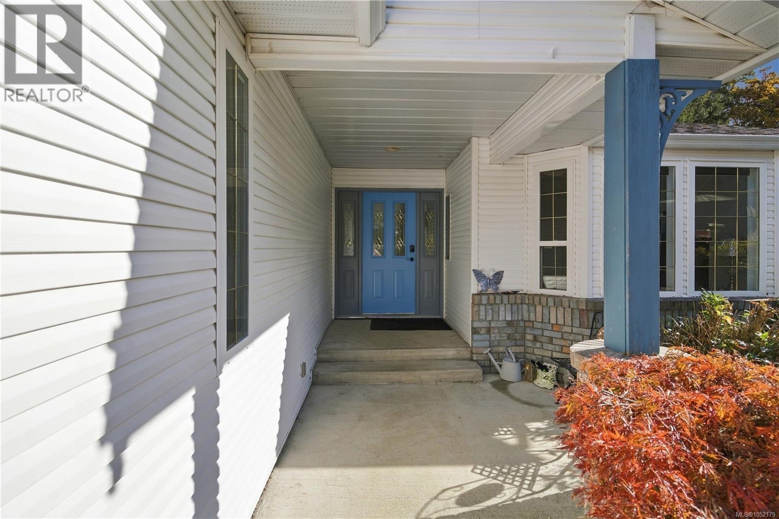 832 Parkside Way
