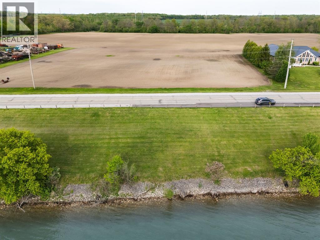 2130 St.Clair PARKWAY East - Photo 2