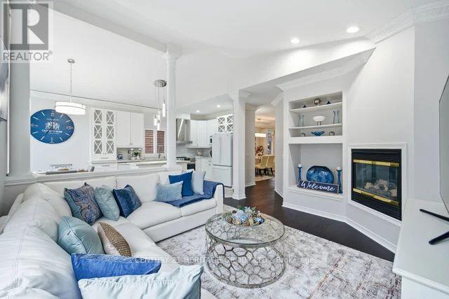46 SNOWY MEADOW AVENUE
