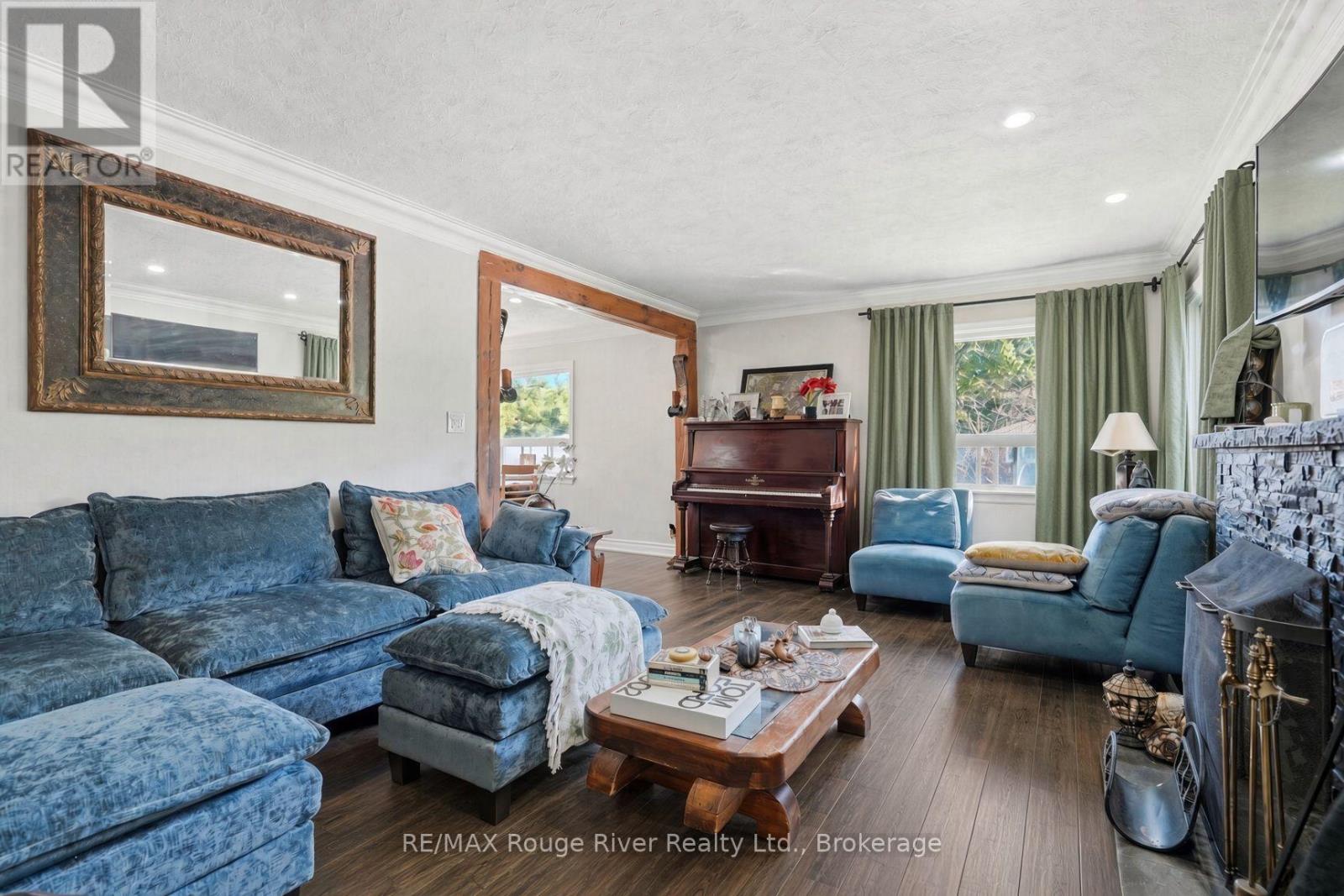 42 ANSON AVENUE