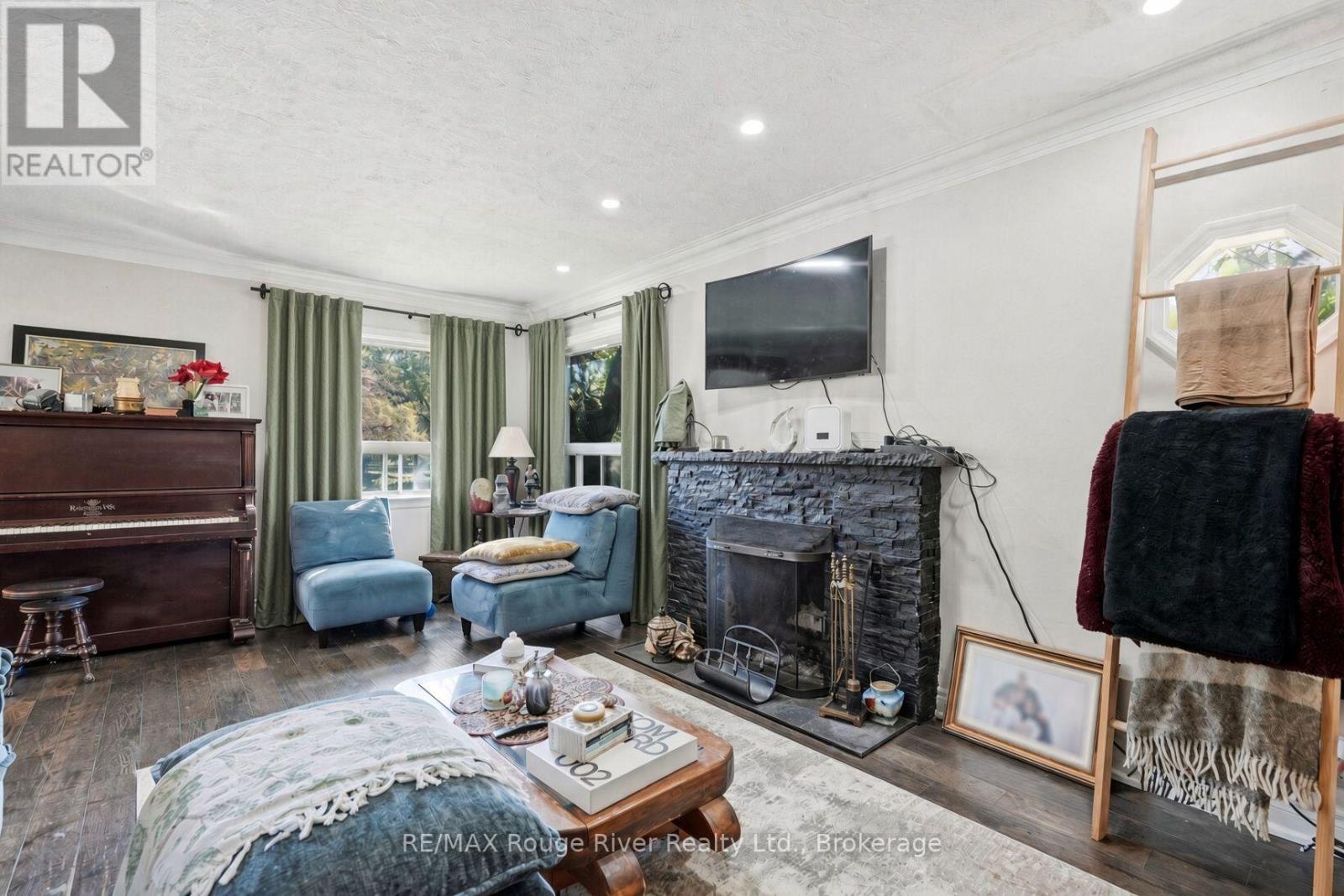 42 ANSON AVENUE