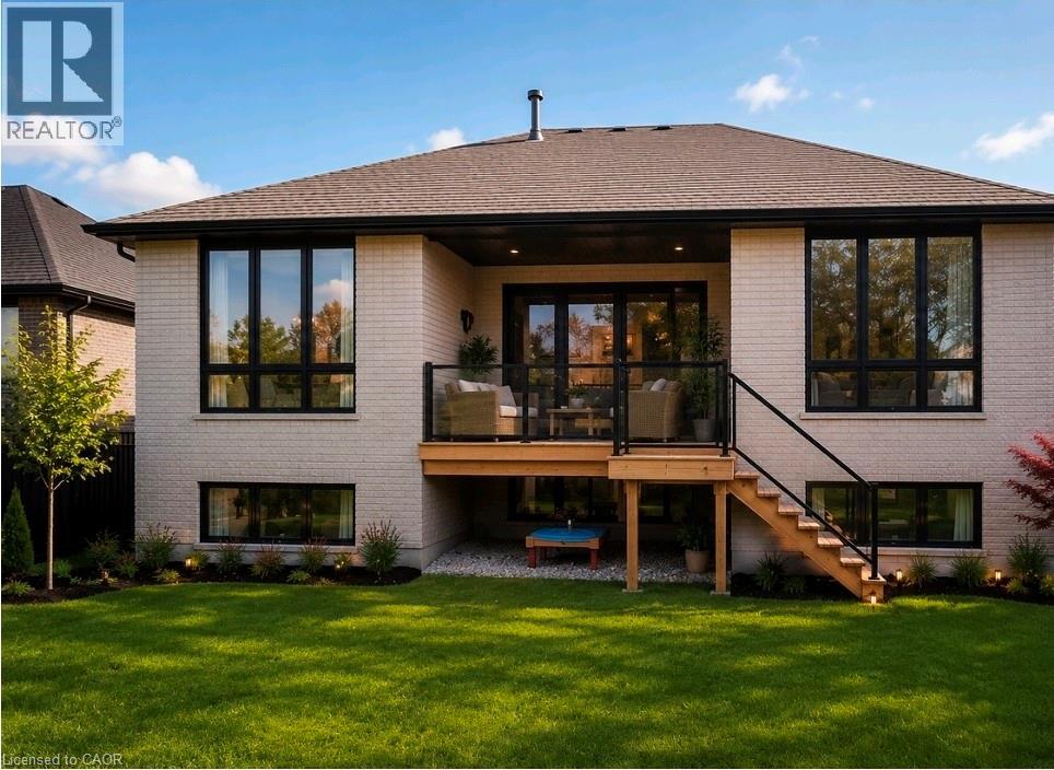 613 SWEETBAY Crescent